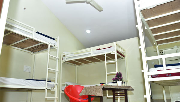 Dormitory 8 Bed, Megha Resort, Hampi