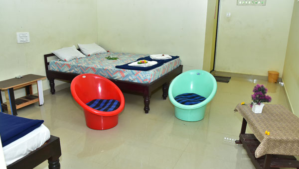 Triple Room, Megha Resort, Hampi